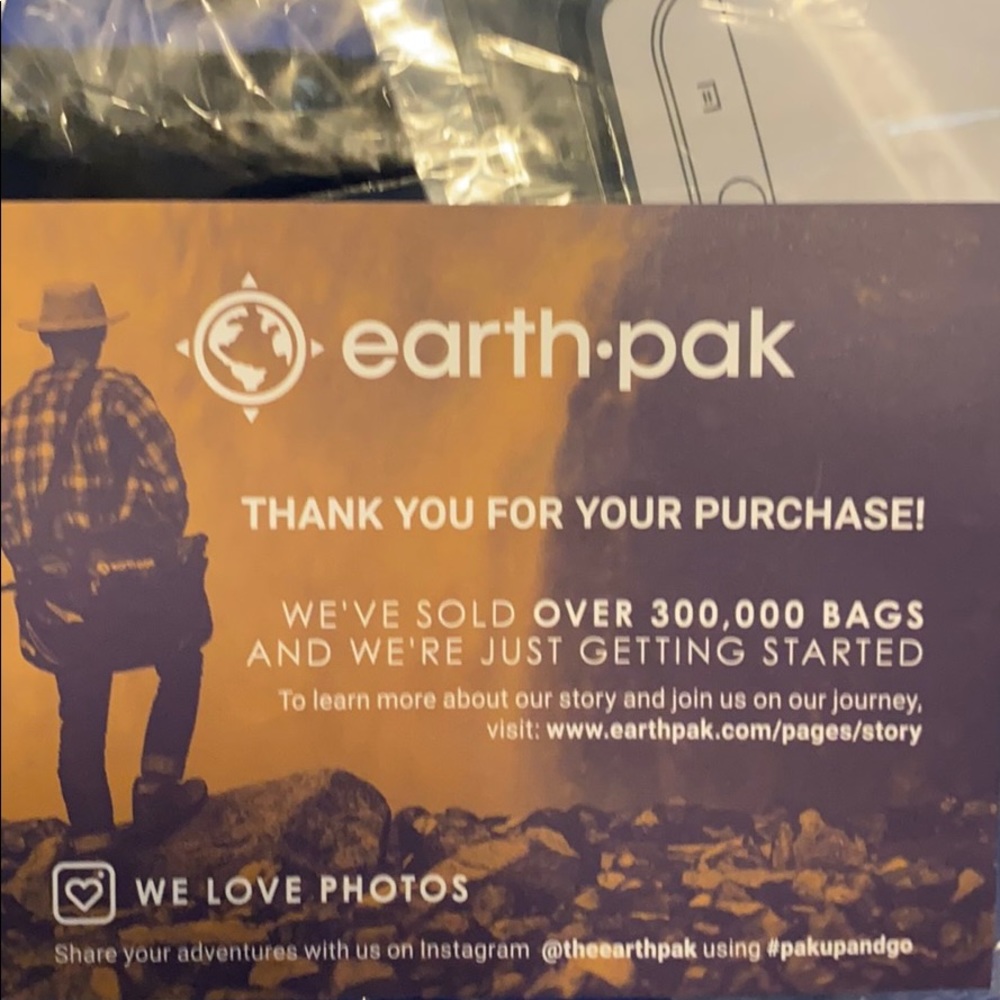 Earth-Pak NWT 
Waterproof Dry Bag Compression Sack - Picture 7 of 10